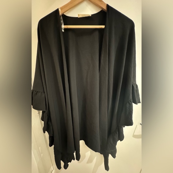 Wide sleeves ruffle kimono - Picture 6 of 8